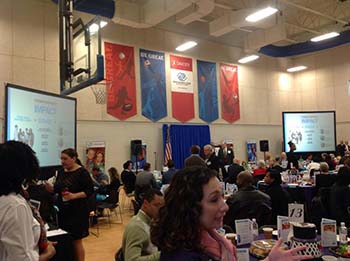 7x10 dual screens for your orlando Presentation